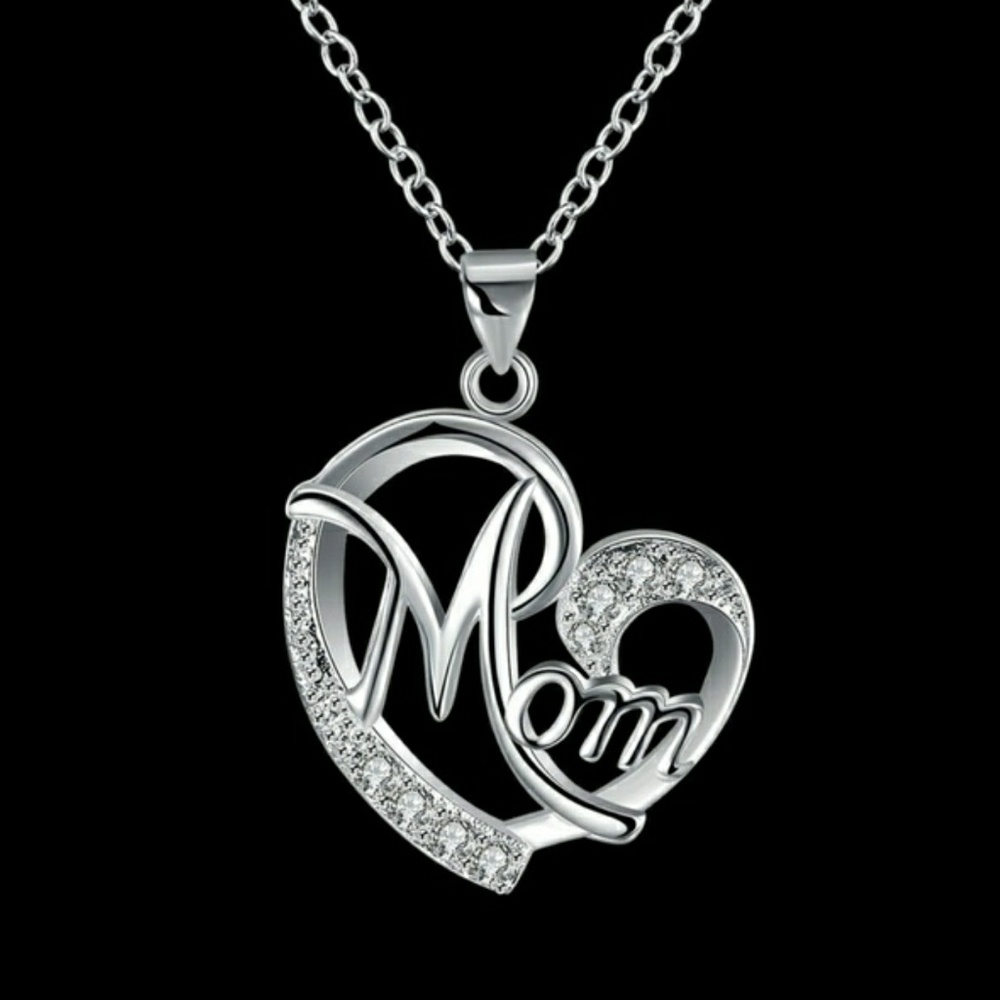 Love Mom Necklace